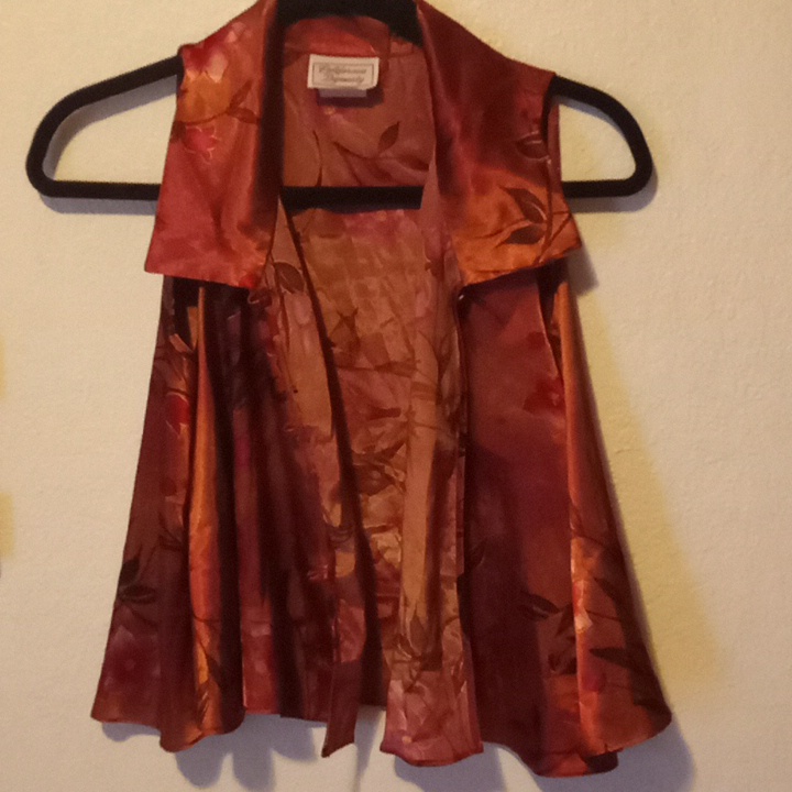 Pre-Loved Button Down Top